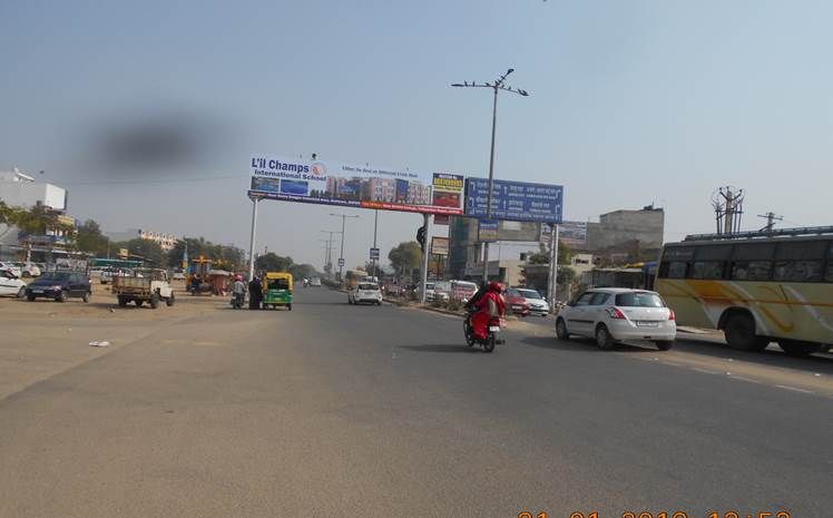 Gantries at Kalwar Road|Gantry Ads in Jaipur, Outdoor Hoardings in India